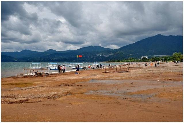 七彩云南之一：如入仙境的抚仙湖