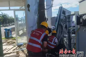 海口城区基本恢复移动信号全覆盖 海南移动“摩羯”灾后抢险重点转入乡镇图片