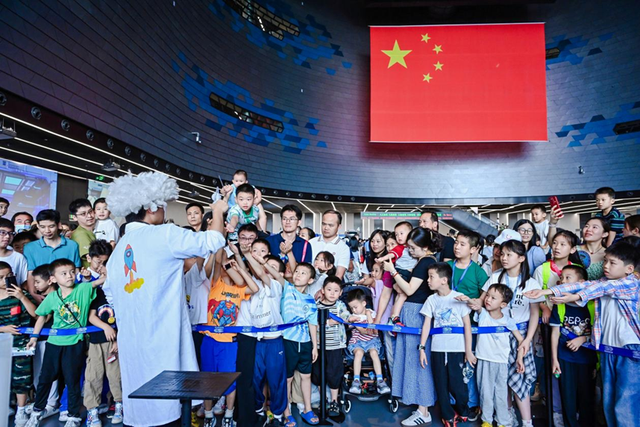 位于深圳光明！累计接待观众突破200万人次
