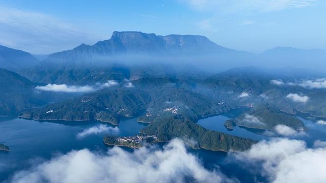 瓦屋山景区年游客量首破百万 第八届冰雪嘉年华启幕