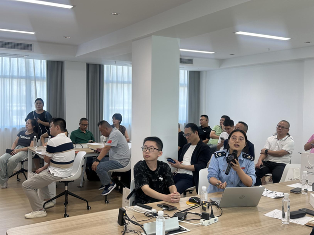 “AI应用重构外贸新增长”交流会顺利召开，助力硚口企业破局出海