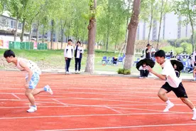 西安博爱学校2024年春季田径运动会闭幕图片
