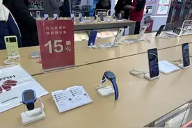 手机国补落地“满月”，记者探访：济南卖场3C产品销量激增5倍，95%消费者享国补红利图片