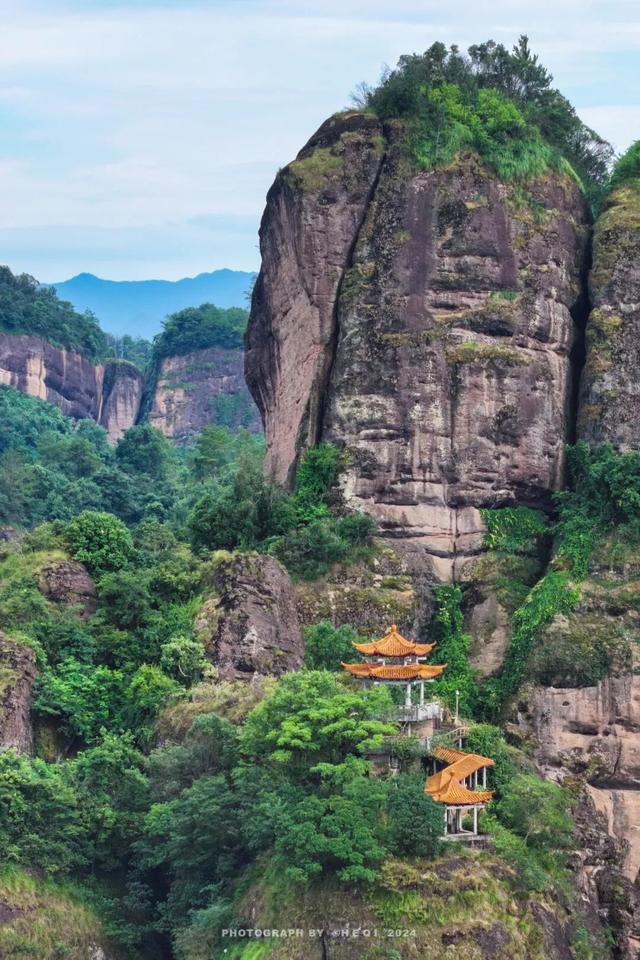 找到了！《异人之下》里囚禁老天师的亭子，就在龙虎山迎仙台！