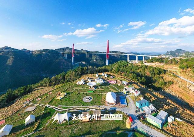 G视觉｜来龙里河大桥上“云端漫步” 邂逅贵州山水画