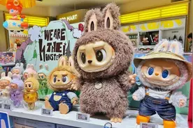 LABUBU拍出108万，泡泡玛特市值涨至3500亿港元图片