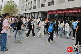 江苏省2025年上半年全国大学英语四、六级考试顺利举行图片