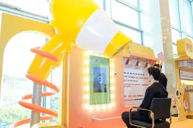 按脚狂人、洗浴特种兵、24小时台球自助......玩乐变美订单增84%，团购已成年轻人潮流生活方式图片