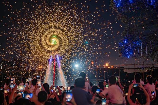 国庆中秋假期，全省累计接待游客近4000万人次