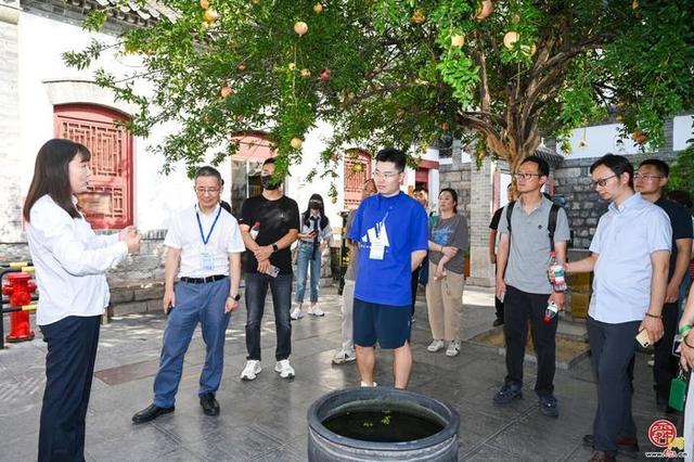 漫步老城看“城新” 全国知名媒体总编辑品泉城新颜