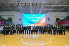 河南大学体育舞蹈代表队再创佳绩图片