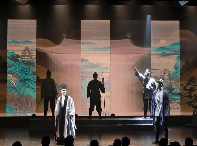 年轻人热衷在北京“访古寻迹”