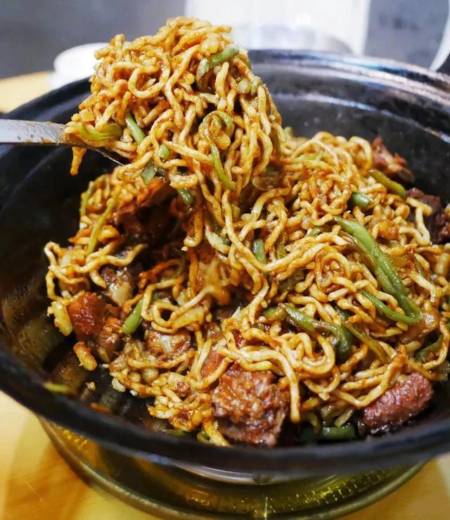 国庆假期，来巴彦淖尔，这些美食不得不吃→