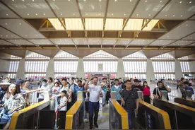 坐着兰张高铁去旅游 这些美景等你来打卡图片