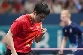 樊振东横扫费利克斯 陈梦孙颖莎会师女单决赛图片