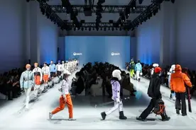 半两财经｜2025中国国际时装周（春季）开幕 9天将举办160+项秀展活动图片