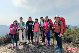 （新春走基层）“香港徒步”成内地民众过年新选择图片