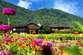 黄龙洞景区：秋日图景美如画 田园风光醉游人图片