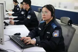 “保持通话”70多分钟，救下花季少女！图片