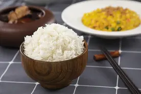 煮米饭，很多人第一步就做错了……图片