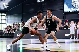 街霸首次落户武汉 NBA球星巴恩斯现身为赛事助威图片
