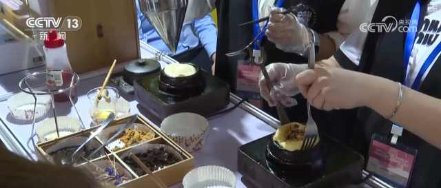 “又新又潮又好玩”！解码新消费图景 百亿元大项目如何影响你我？划重点↓