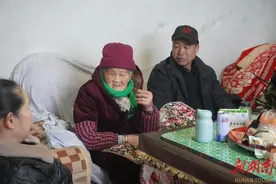 龙山百岁老人的“长寿秘诀”图片