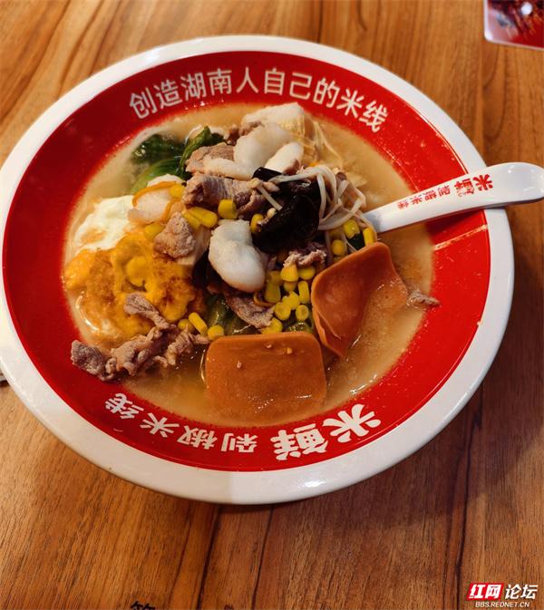 十年再遇长沙：天心阁藏古韵，黄兴路漾霓虹，半日就够惊艳