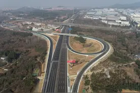 沪渝高速改扩建广宣段建成通车图片
