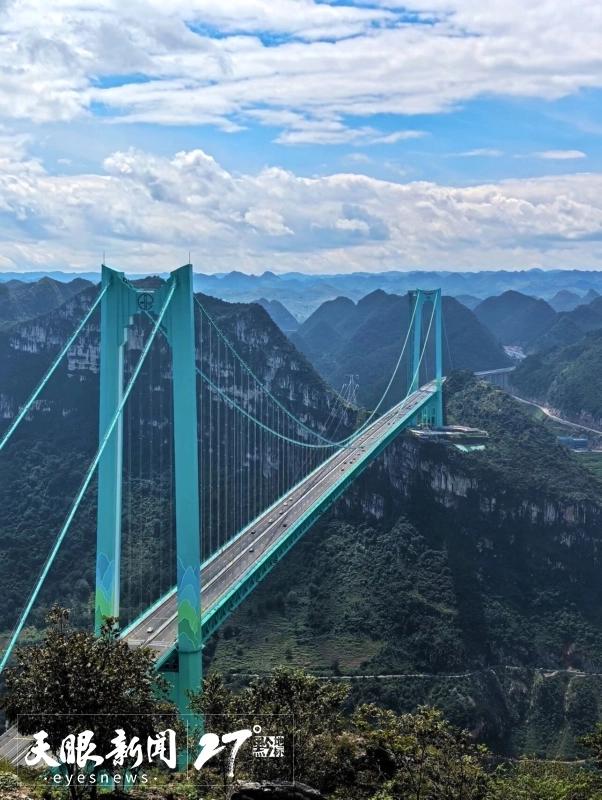 车在路上走 人在画中游｜贵州自驾游热度持续走高