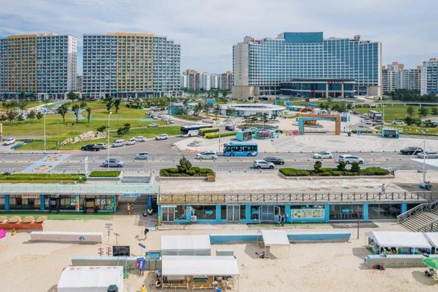打卡布鲁威斯，玩转海岛沙滩！荣成公交旅游线路发车~