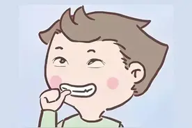 孩子经常“吃手”，缺铁？缺锌？还可能是因为……图片