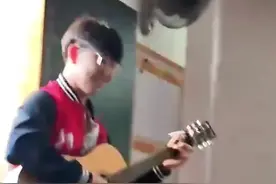 高三学生写歌给老师庆生，歌曲好听又好哭图片