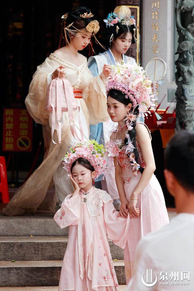 长假来泉州 品“最闽南”的传统与现代