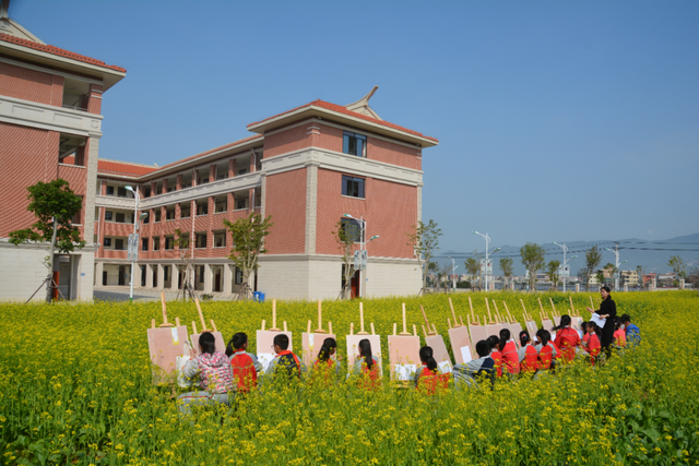 IP市集、鹧鸪宴、乡村寻味！来赶一场最有味的“圩”