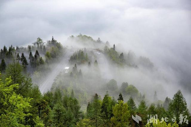 组图|圣水天池佛宝山