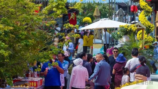 日照天台山旅游区人气爆棚！