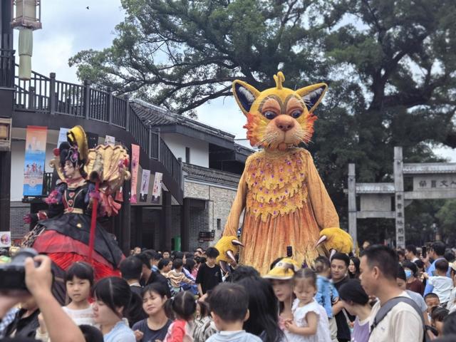 当戏剧来到小镇，能否为小镇青年的未来增加选项