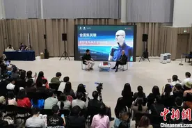 著名作曲家陈其钢首部自传《悲喜同源》面世 回望创作与人生图片