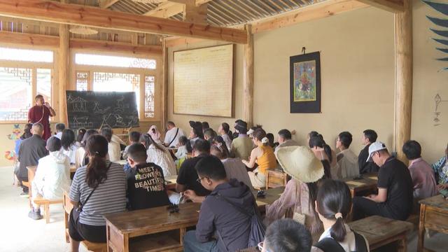 “做一天纳西人”受热捧 “非遗+文旅”激活传承新活力