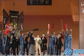 先睹为快！记者探班原创舞剧《海的一半》图片