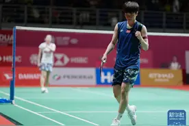 羽毛球丨马来西亚大师赛：王祉怡晋级女单四强图片