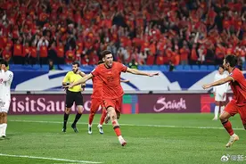 终结三连败！国足主场2-1拿下印尼，下轮将客战巴林图片