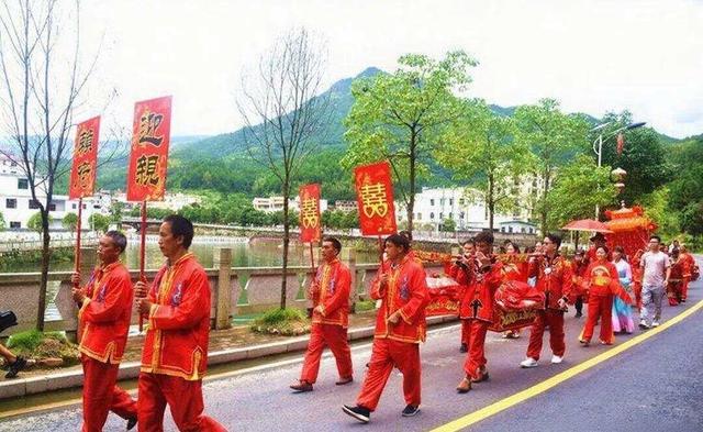 广州花都梯面镇第三届七夕玉露节即将开启，游玩全攻略→
