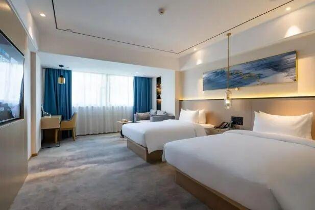 免费接驳、专属送机、优惠折扣、专享礼遇……酒店专属福利来了！“星星们”快码住→