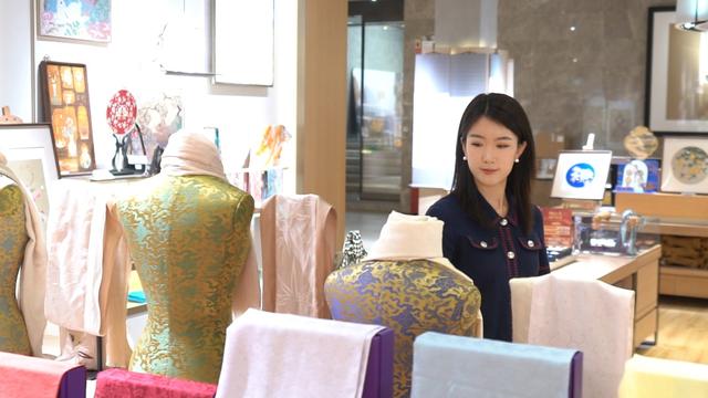 文化中国行·千问千寻大运河｜1600年南京云锦，如何织就中华美学的基因图谱？