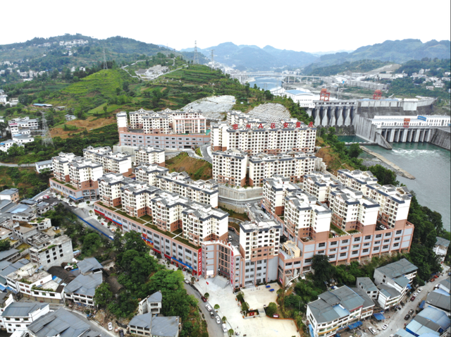 财经聚焦｜坚持民生为大——从中央经济工作会议看增进人民福祉着力点