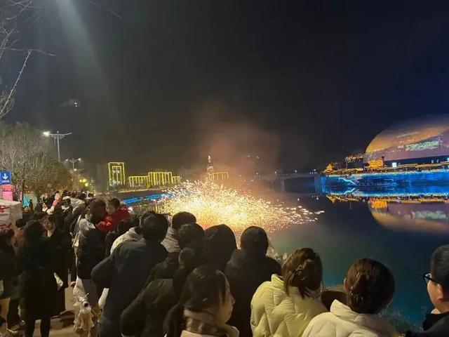 感恩有您·欢迎回家 | 巴中市南江县米仓道美食街嘉年华精彩逛不停~