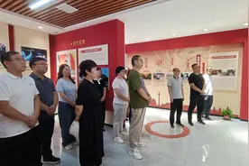 淬炼思想 以学促干！马村区审计局组织党员干部参观学习教育馆图片