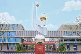 开办两年，斩获全国第一！杭州钱塘江畔这所高中，为何能一炮而红图片